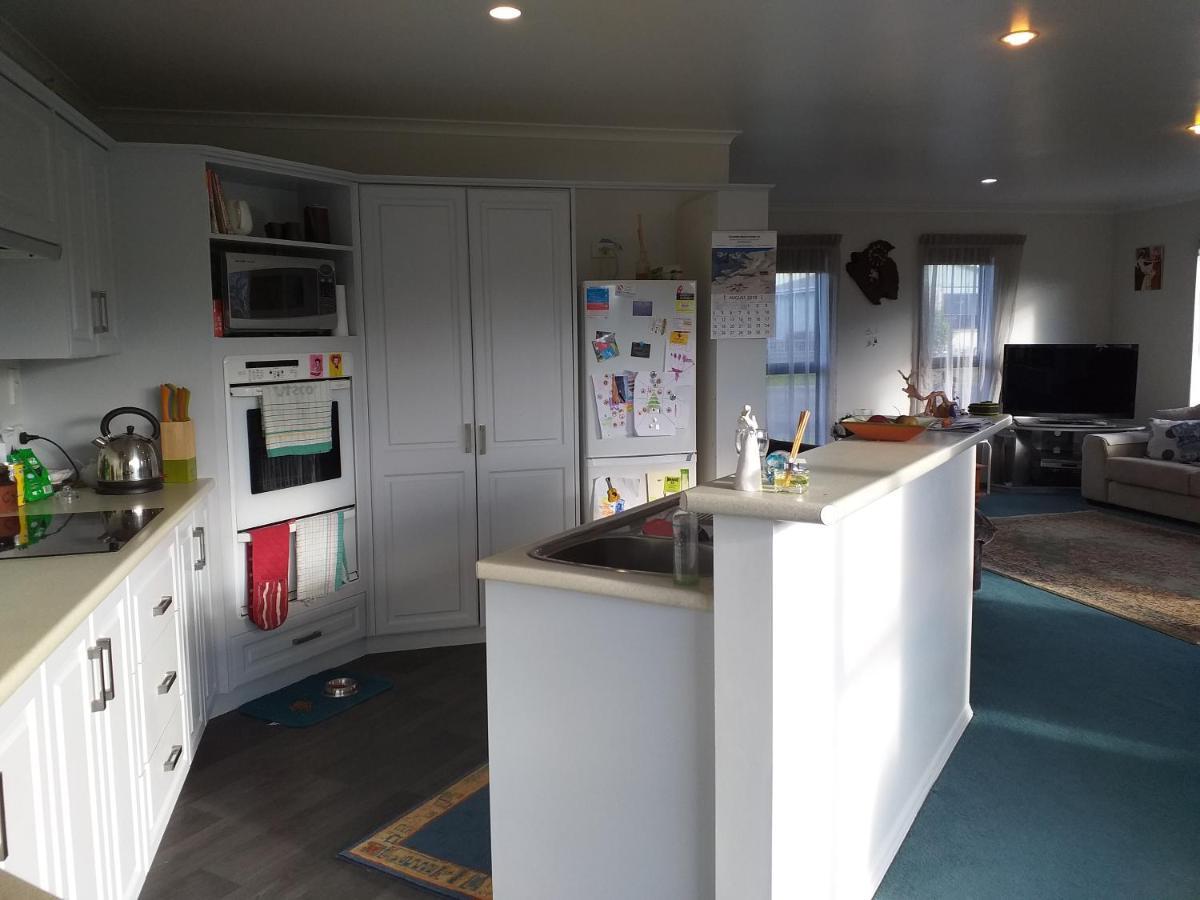 My Place Bnb Tuatapere Екстериор снимка